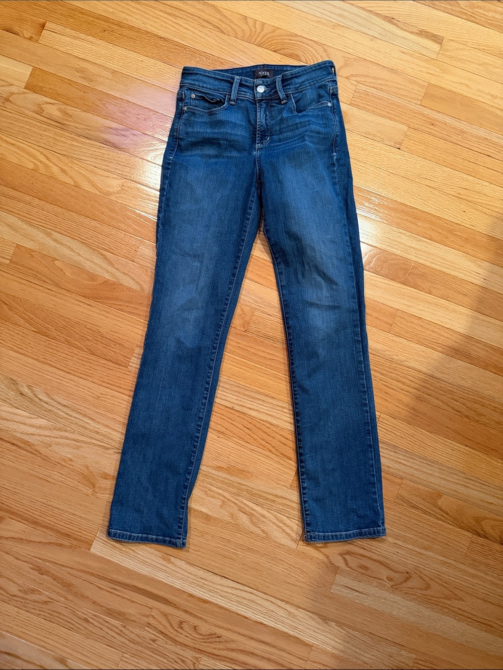 NYDJ Women's Marilyn Straight Jeans liftuck technology 4